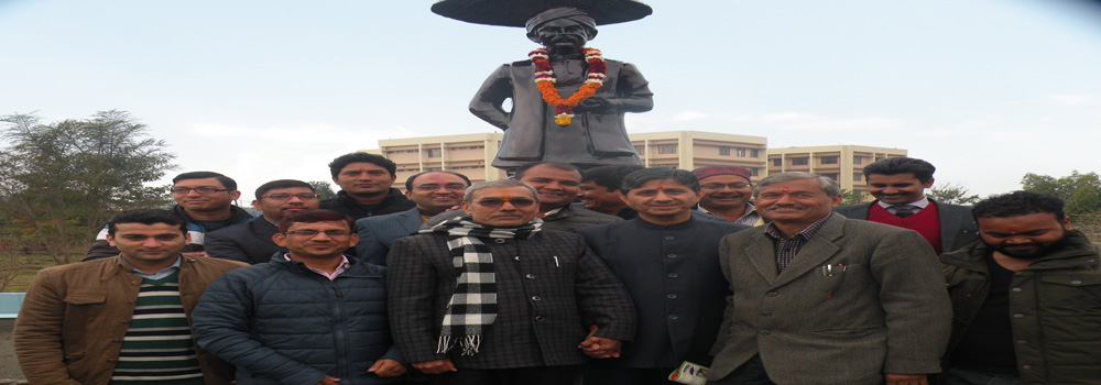 Madan Mohan Malviya Statue